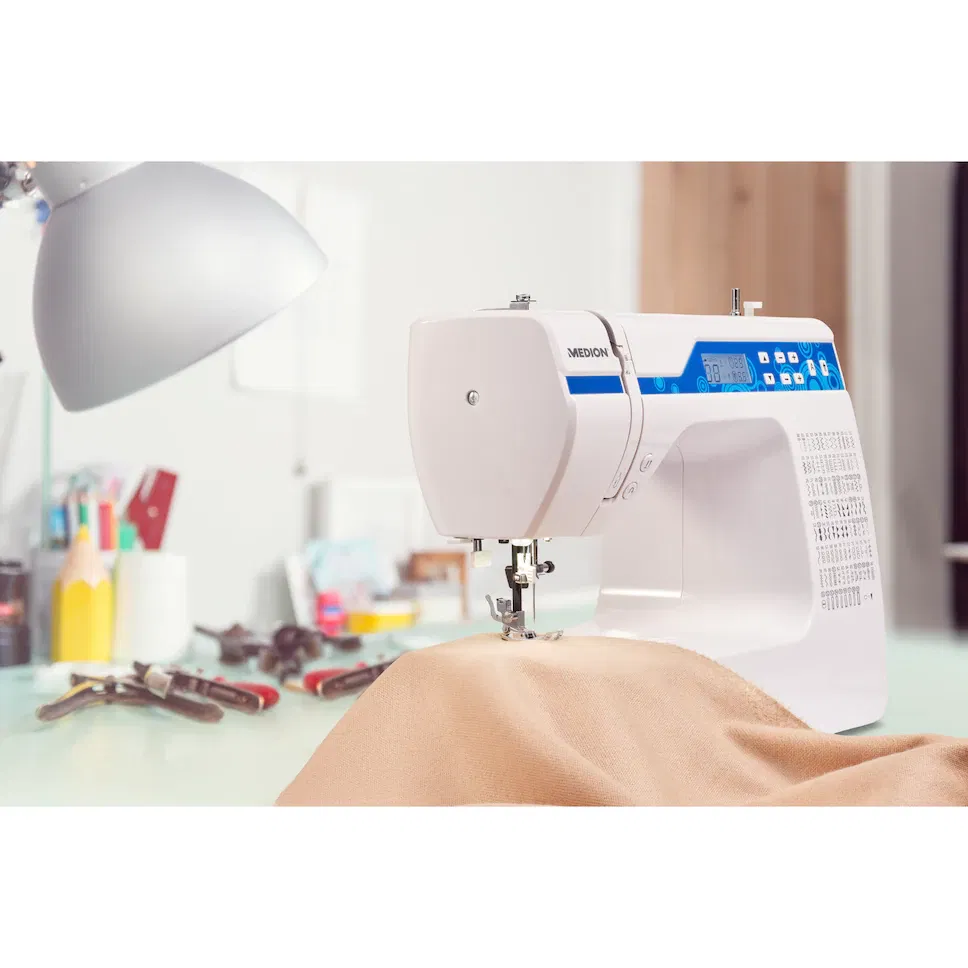 Digital Sewing Machine MD 15694