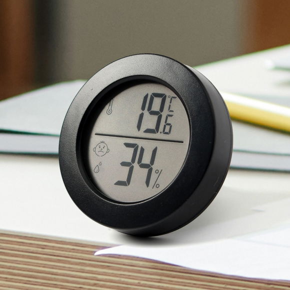 Round Mini Digital Thermohygrometer