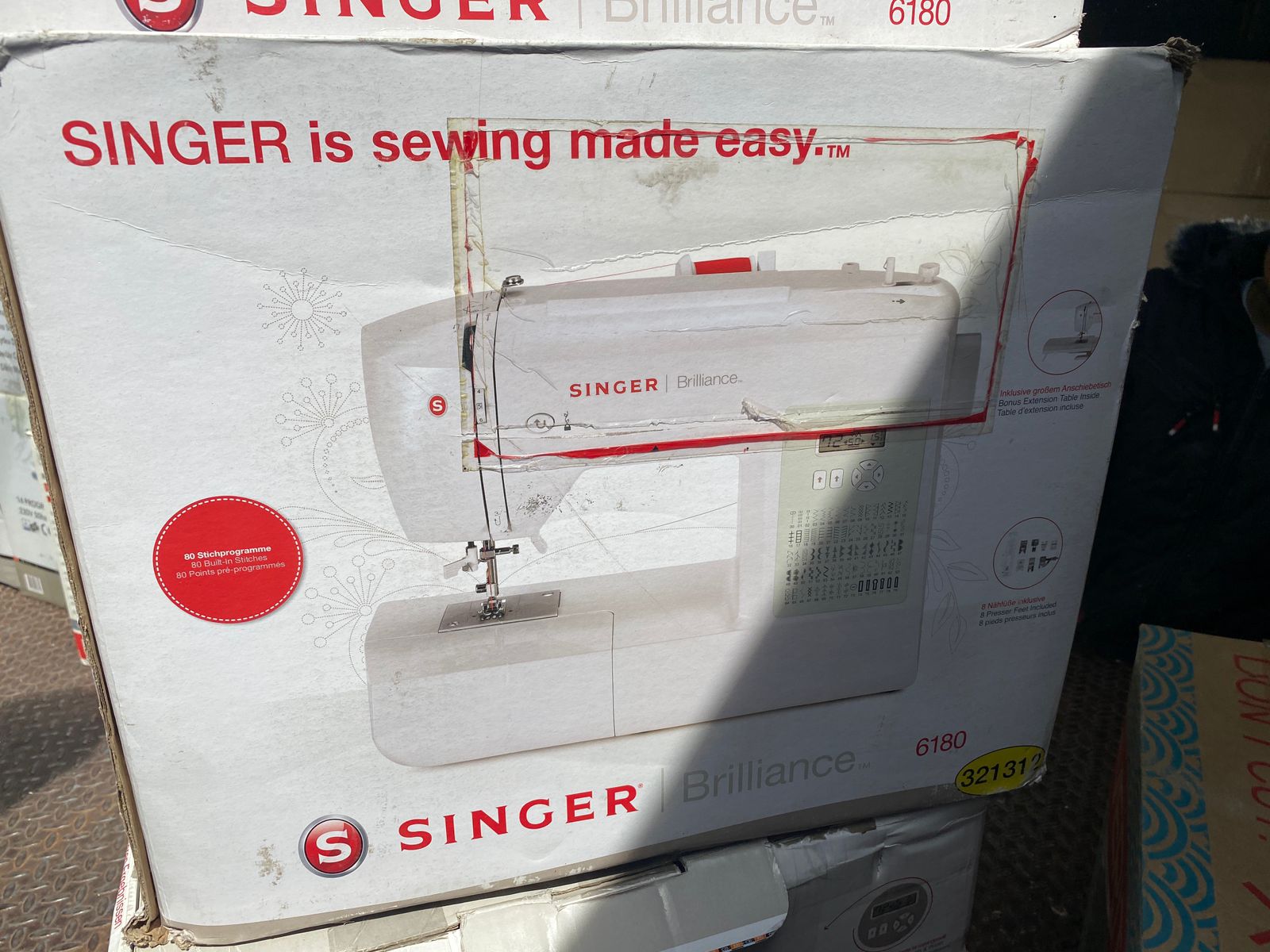 SINGER® Brilliance™ 6180 Sewing Machine