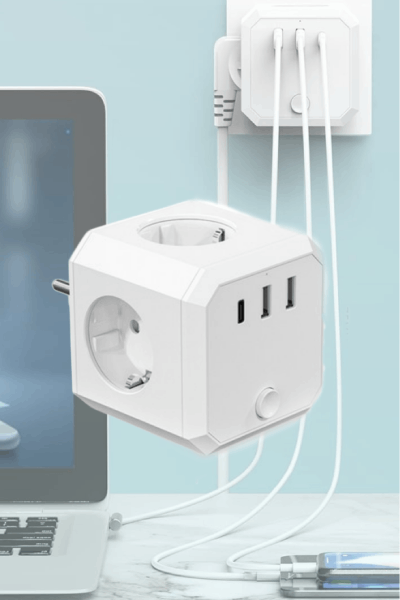 Socket Cube